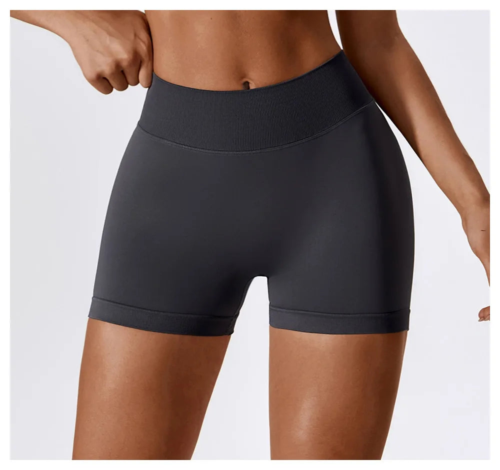 Lila Scrunch Butt Fitness Shorts