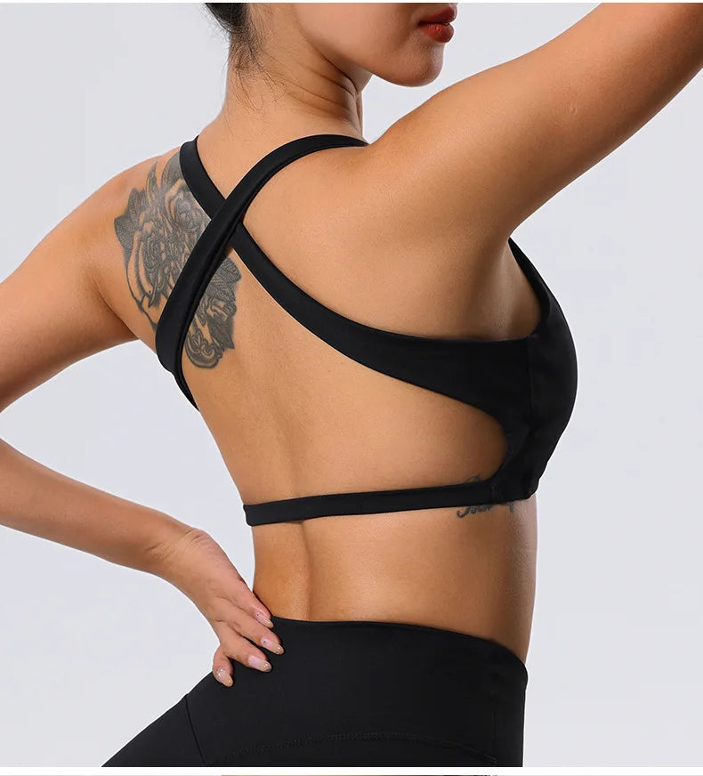 Mila Push-Up Sports Bra